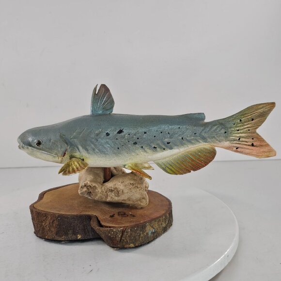 Handcrafted Catfish Wood Sculpture On Natural Base W L Bill Payne Folk Art Fish - Picture 8 of 14